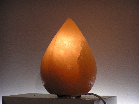 Lampe goutte d''eau en cristaux de sel de Pologne - lampe en cristal de sel